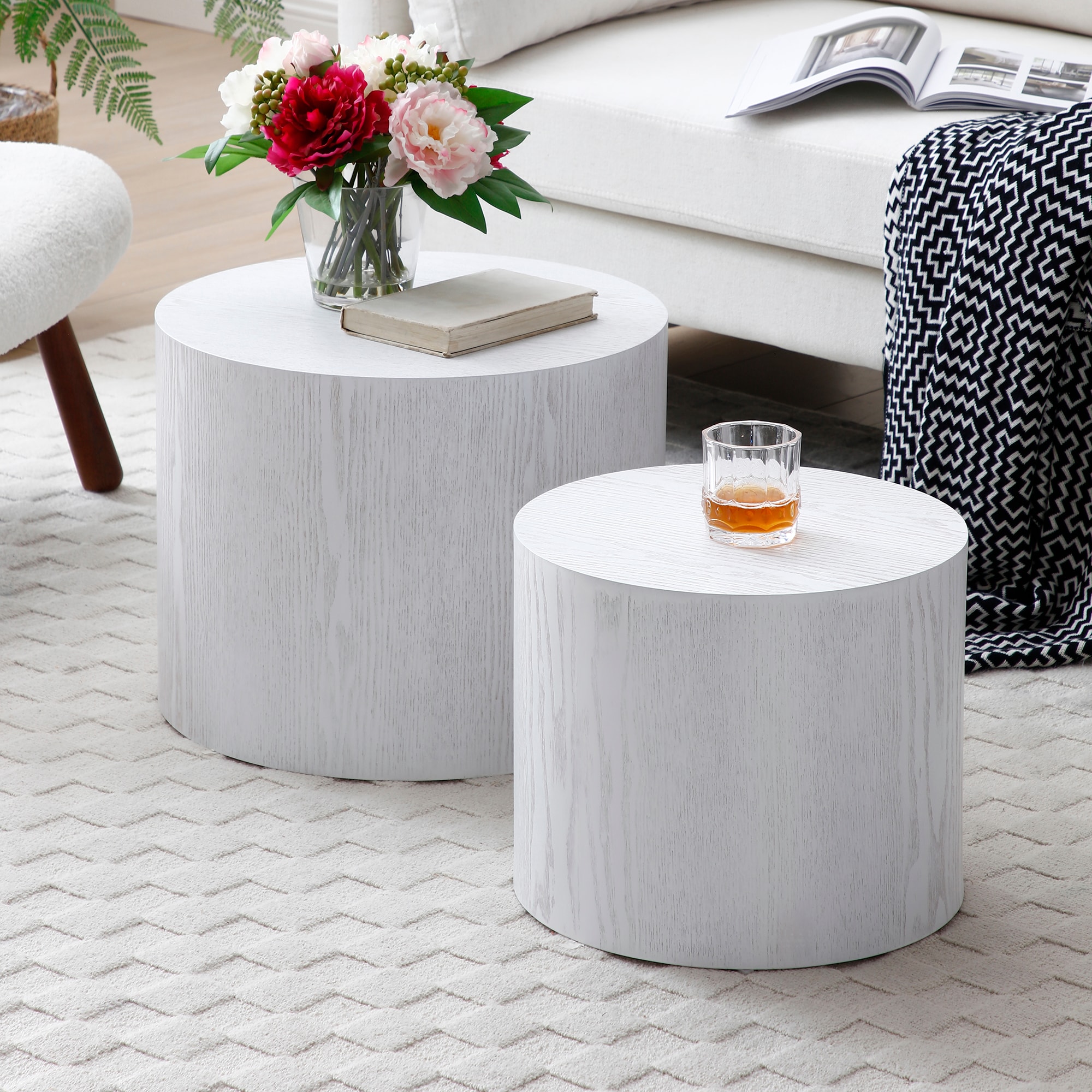 Round Coffee Table Set of 2, Nesting Coffee Tables for  MDF with  veneer .for living room,office,bedroom,Natural, 4Colors WHITE